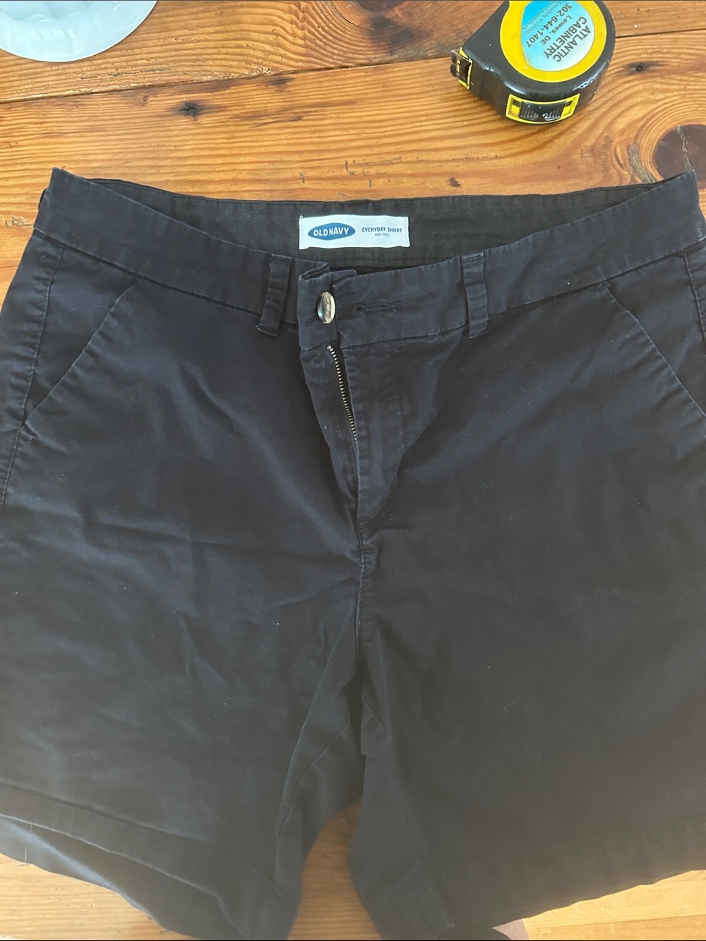 Old Navy Black Women's Chino Shorts